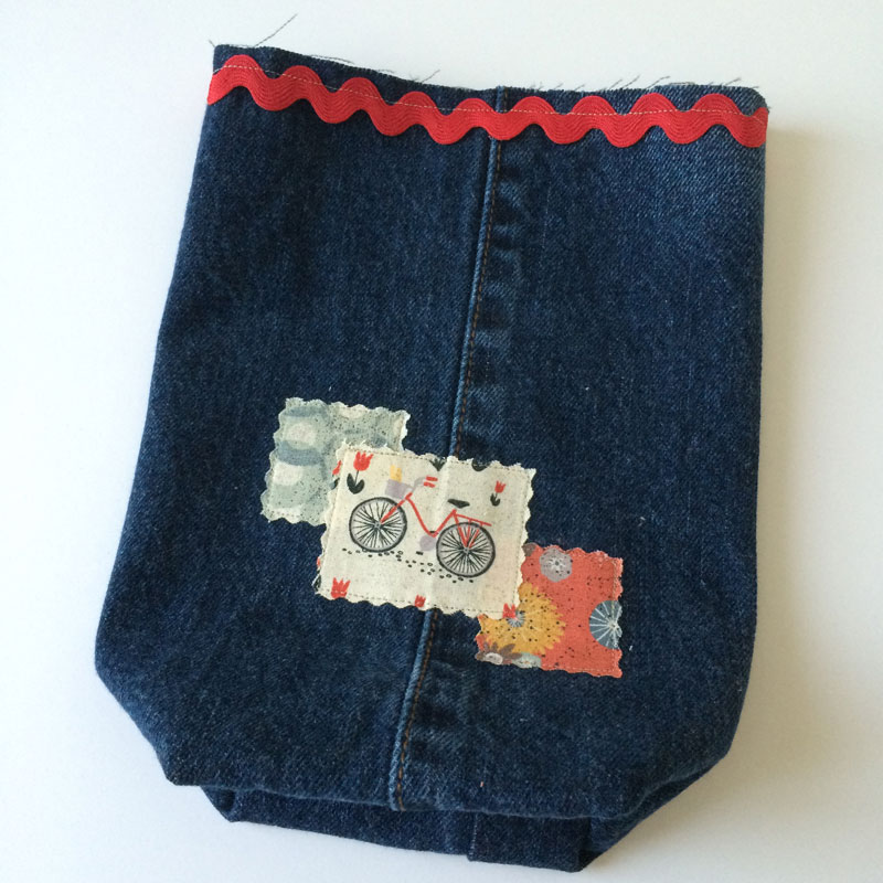 Cutting-Table---Jeans-Bag-7
